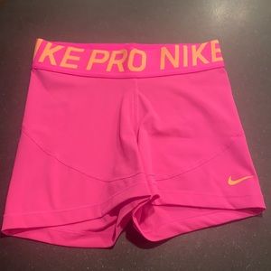 Small Nike pro shorts